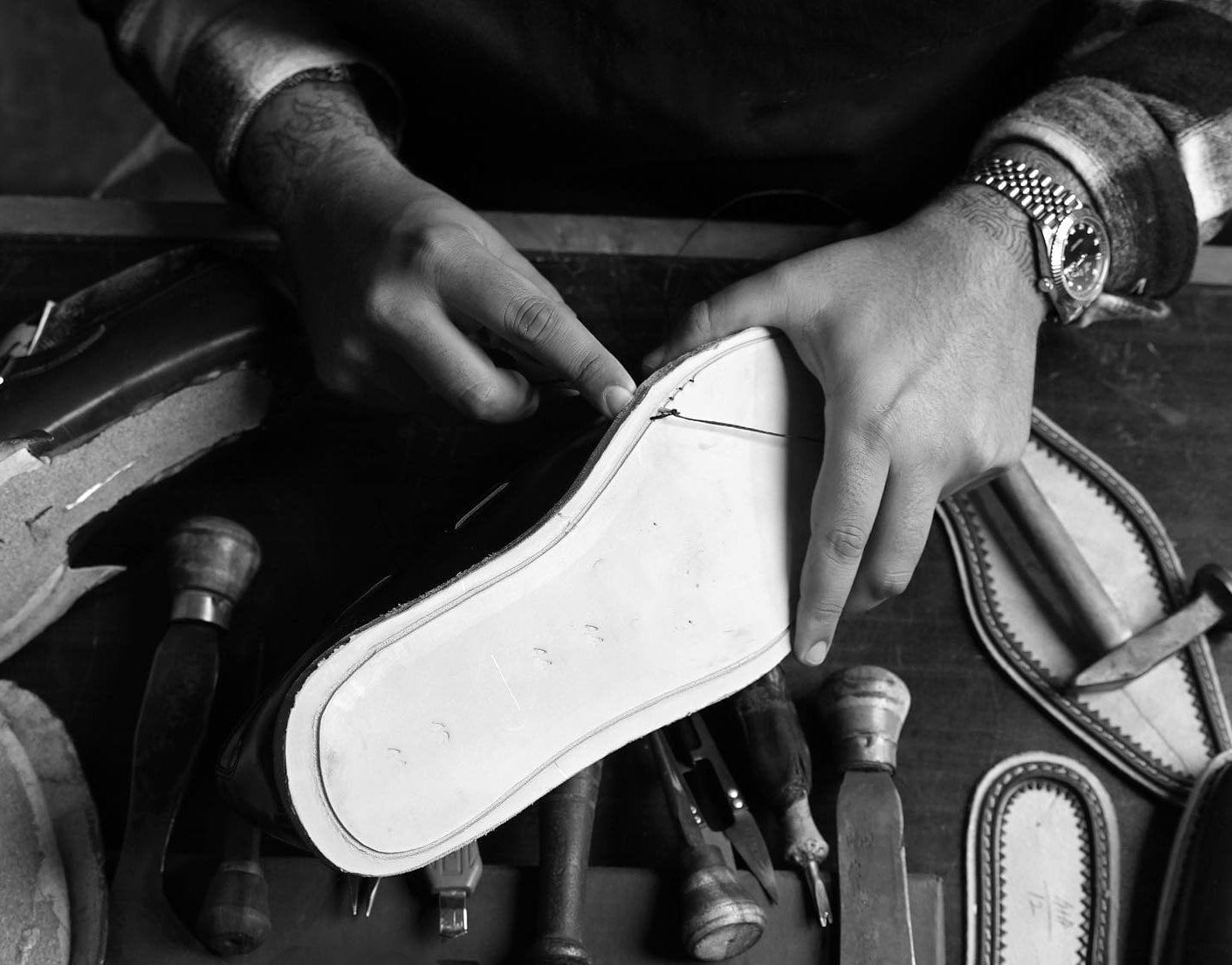 noirtide shoes making