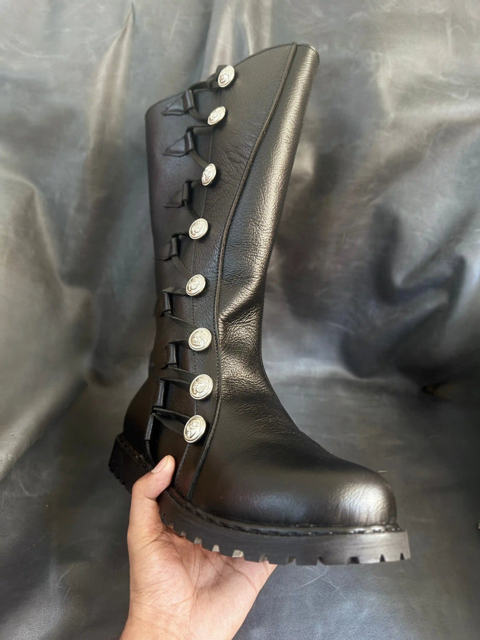 Side Buttons boot