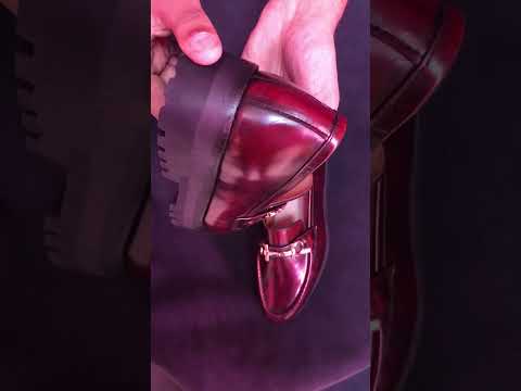 chubky sole red men loafer with horsebit