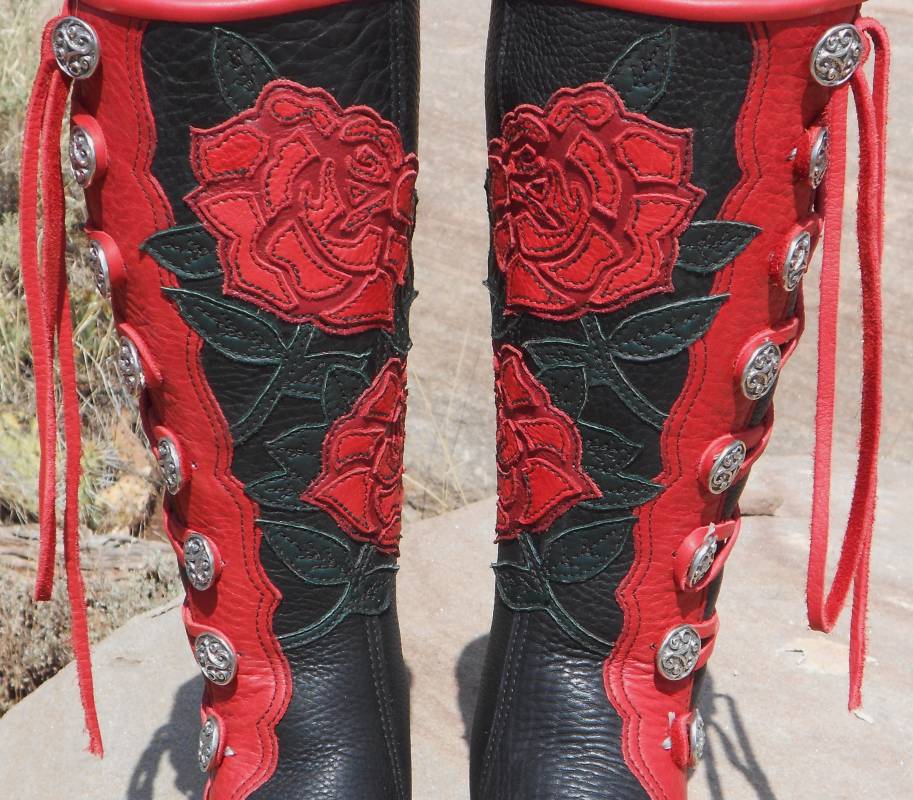 Exploring the Timeless Appeal of Renaissance, Medieval, Viking, and Vintage Boots - NOIRTIDE