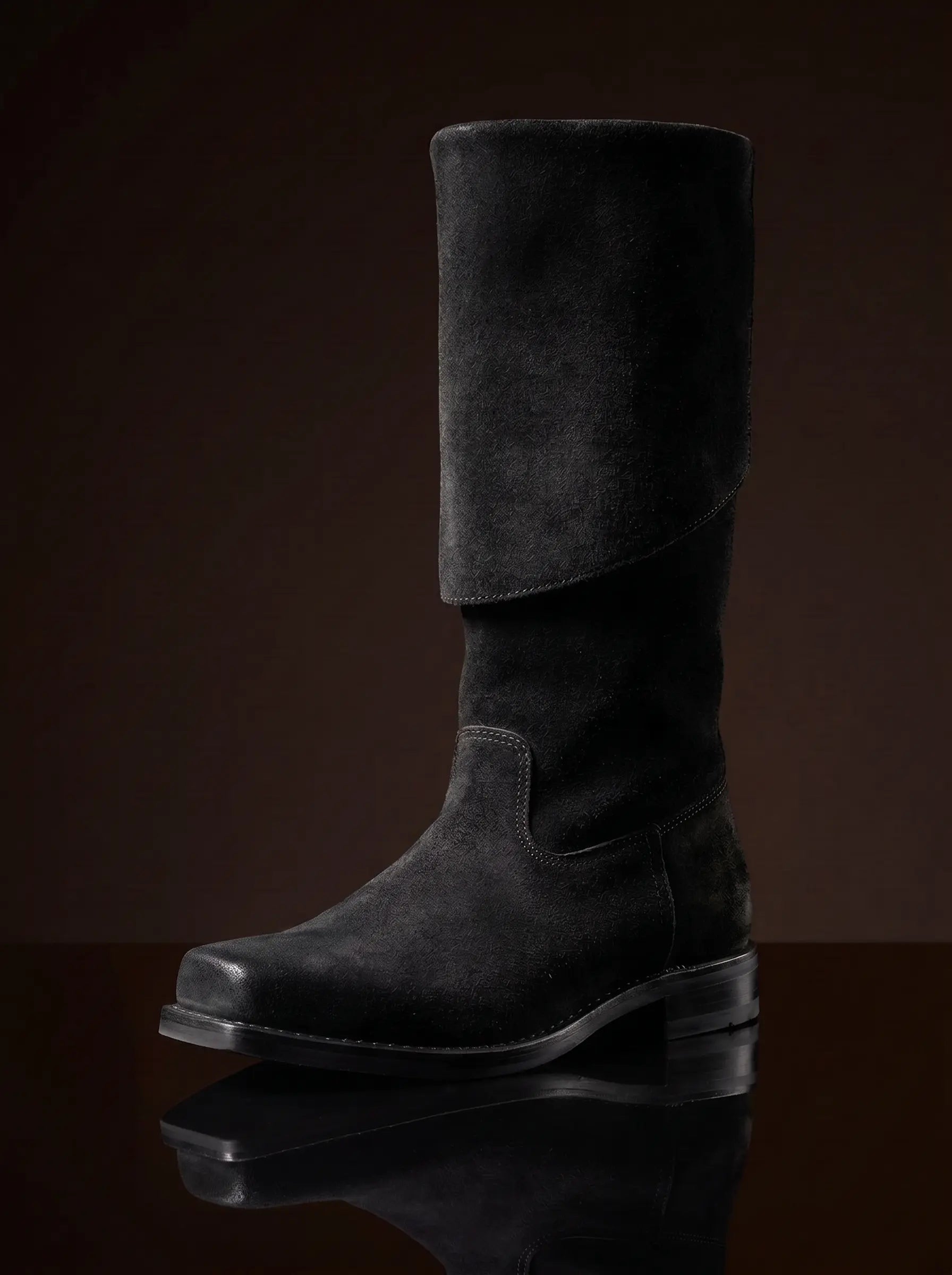 Captain Jack Sparrow cosplay black boots in leather — handmade by NOIRTIDE