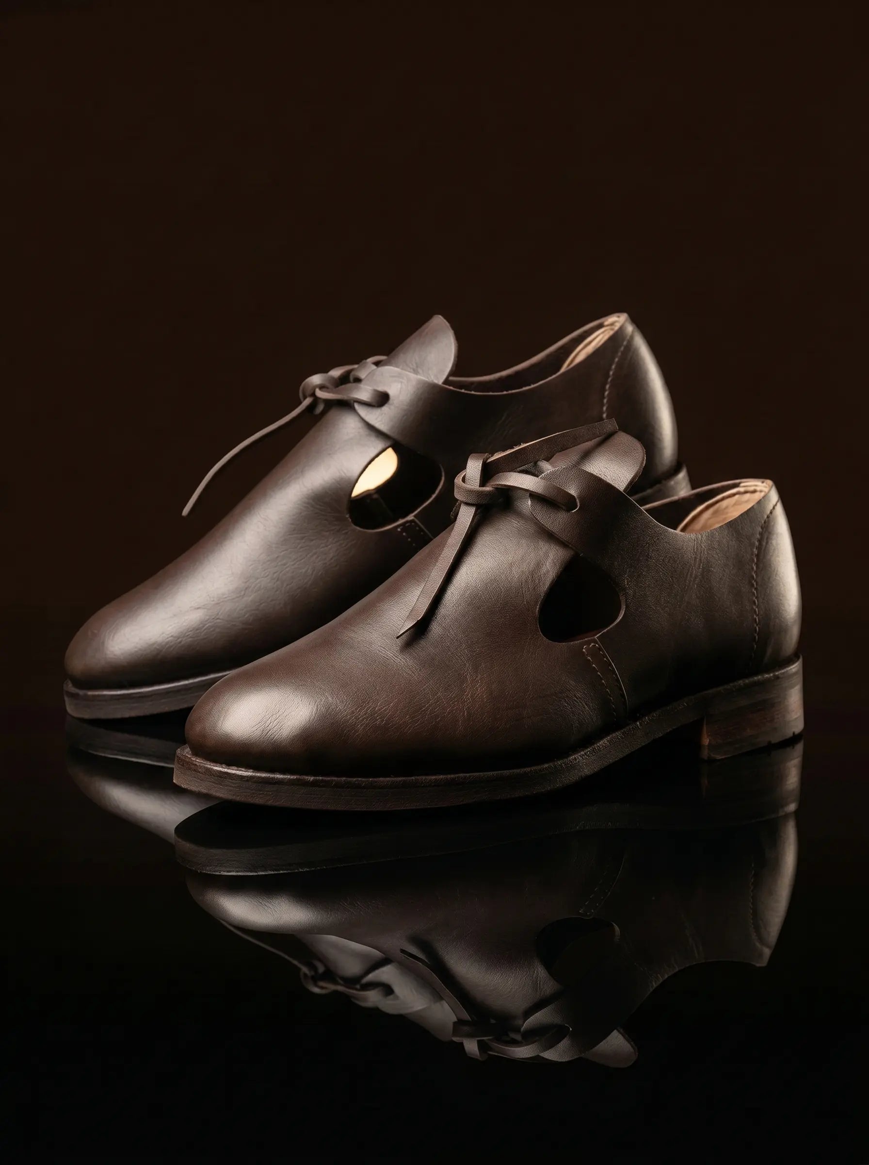 Dark brown genuine leather open latchet shoes — bespoke Tudor and Stuart era footwear by Noirtide