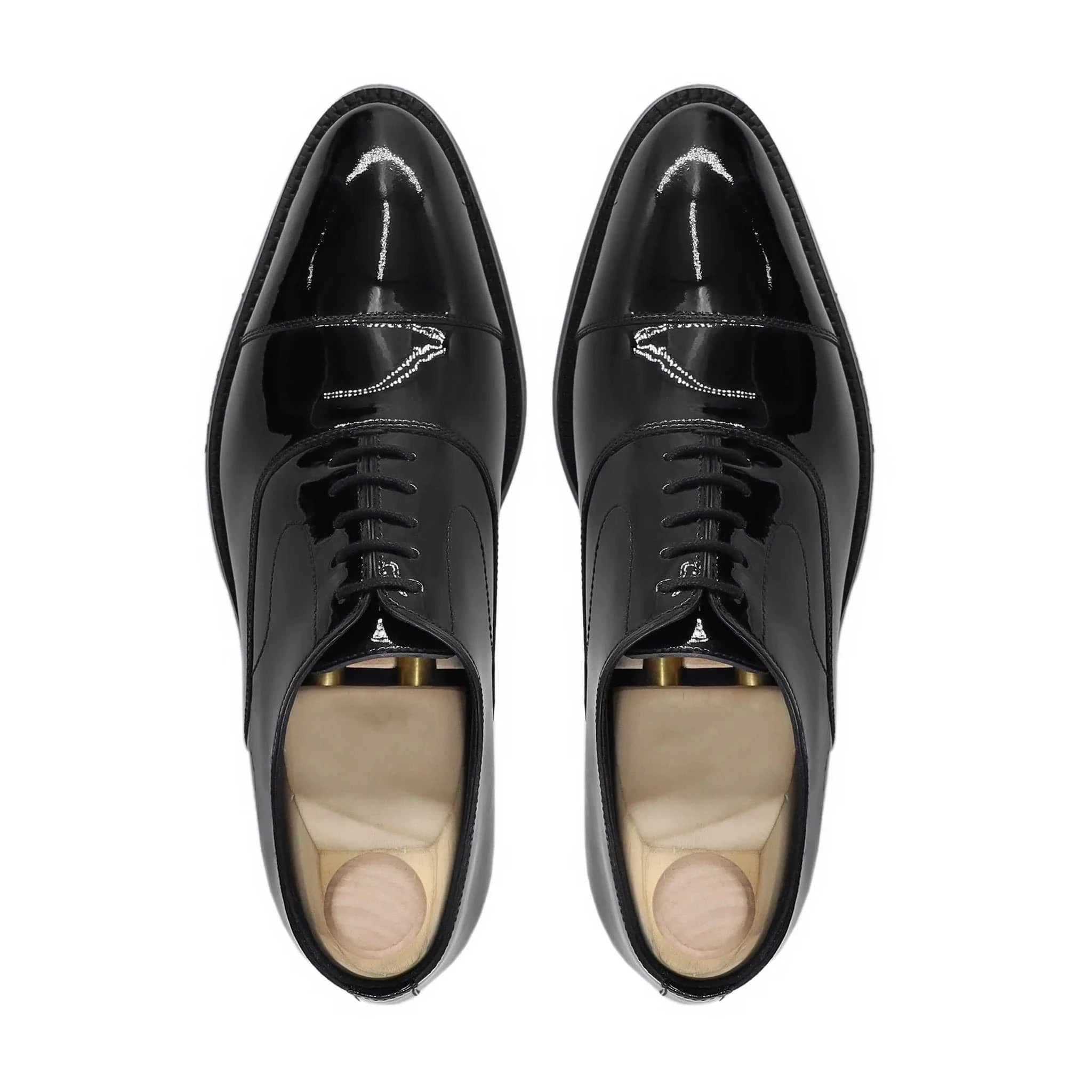 noirtide Bespoke Black Patent Leather Wholecut Men Shoes