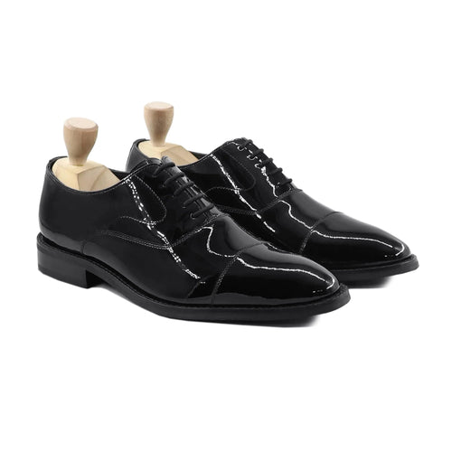 noirtide Bespoke Black Patent Leather Wholecut Men Shoes