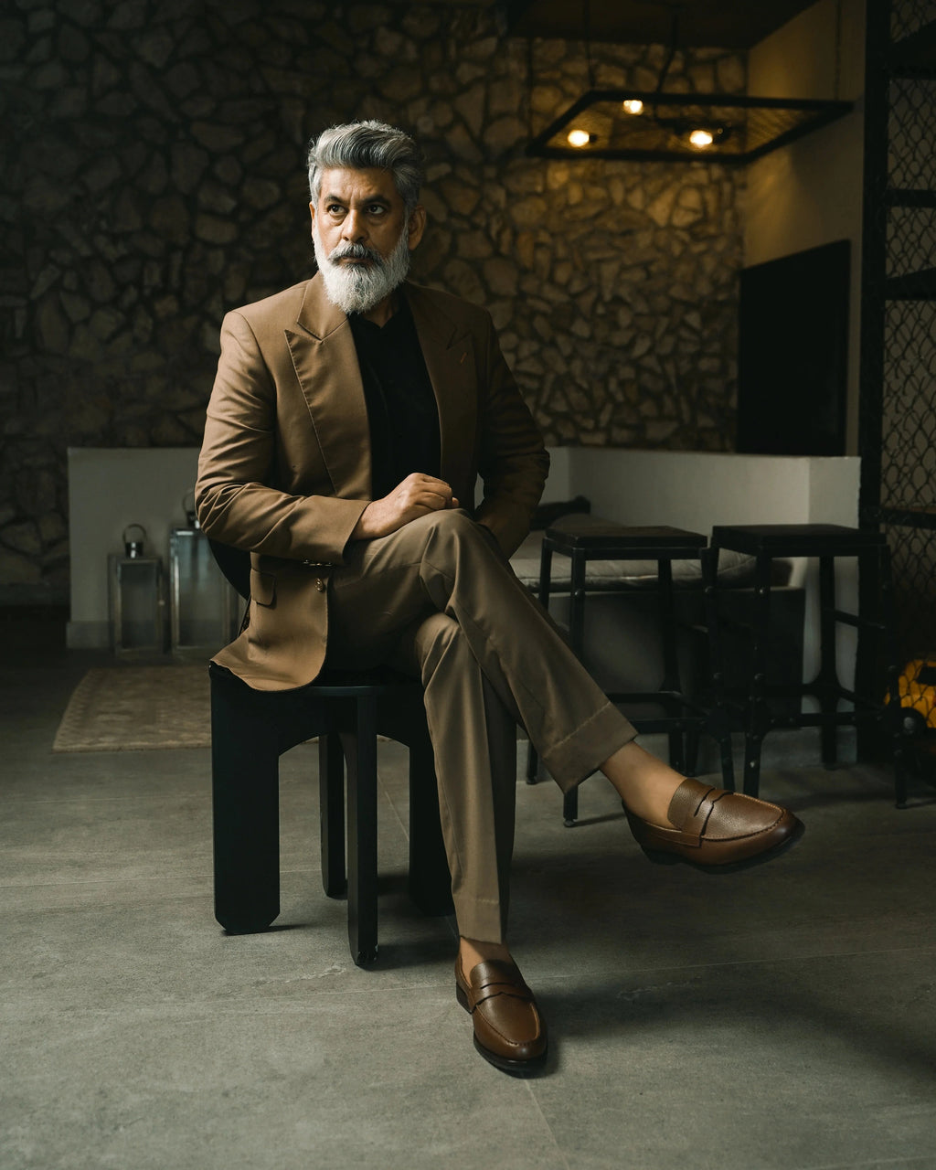 Noirtide Bespoke Brown Pebble Grain Leather Penny Loafers For Men