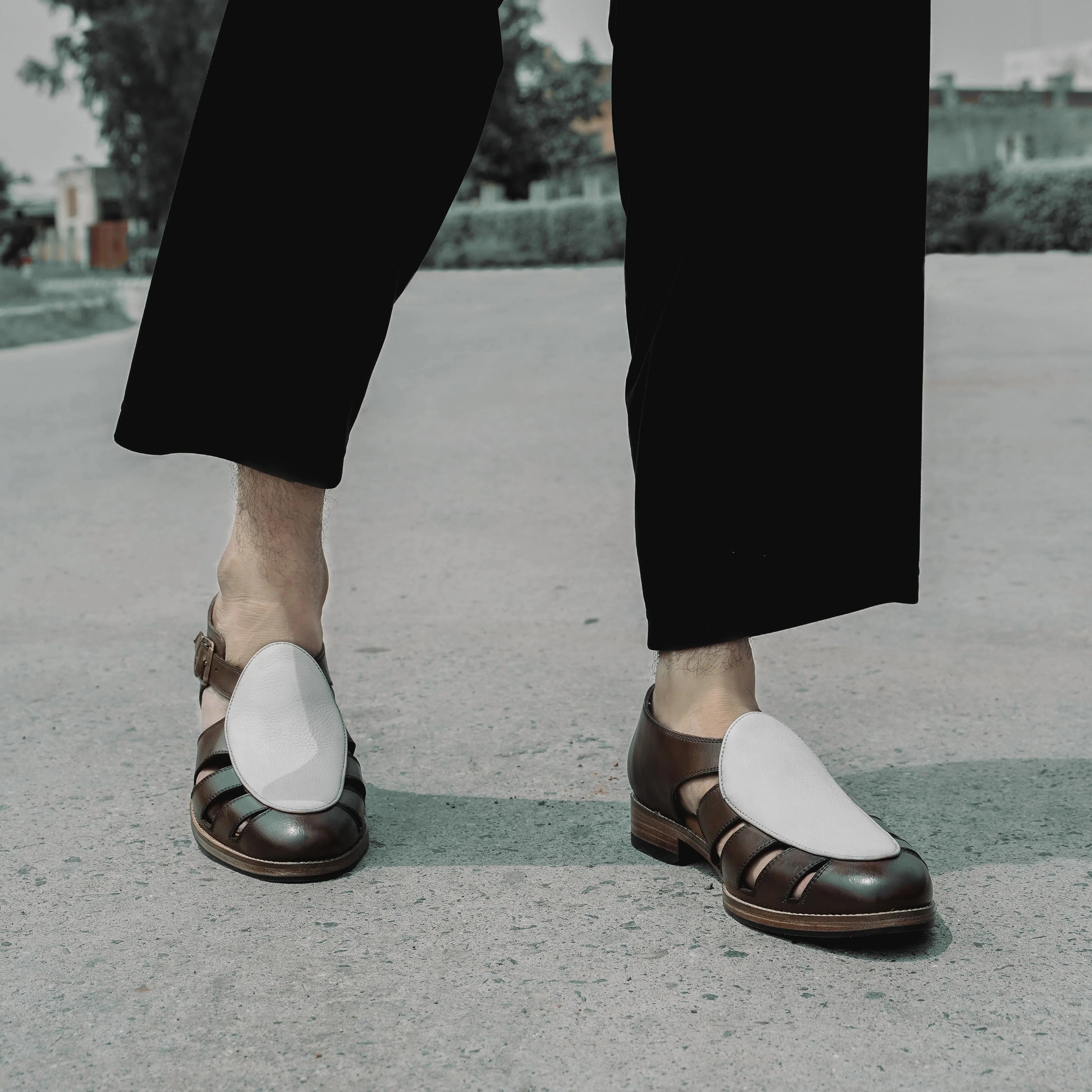 Noirtide Brown & White Leather Mens Sandal