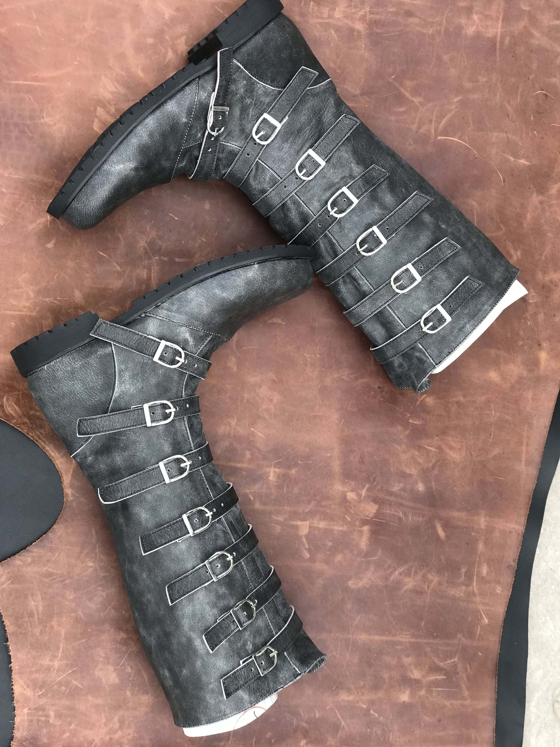 noirtide Custom-Made Multi-Buckle Knee High Renaissance Boots