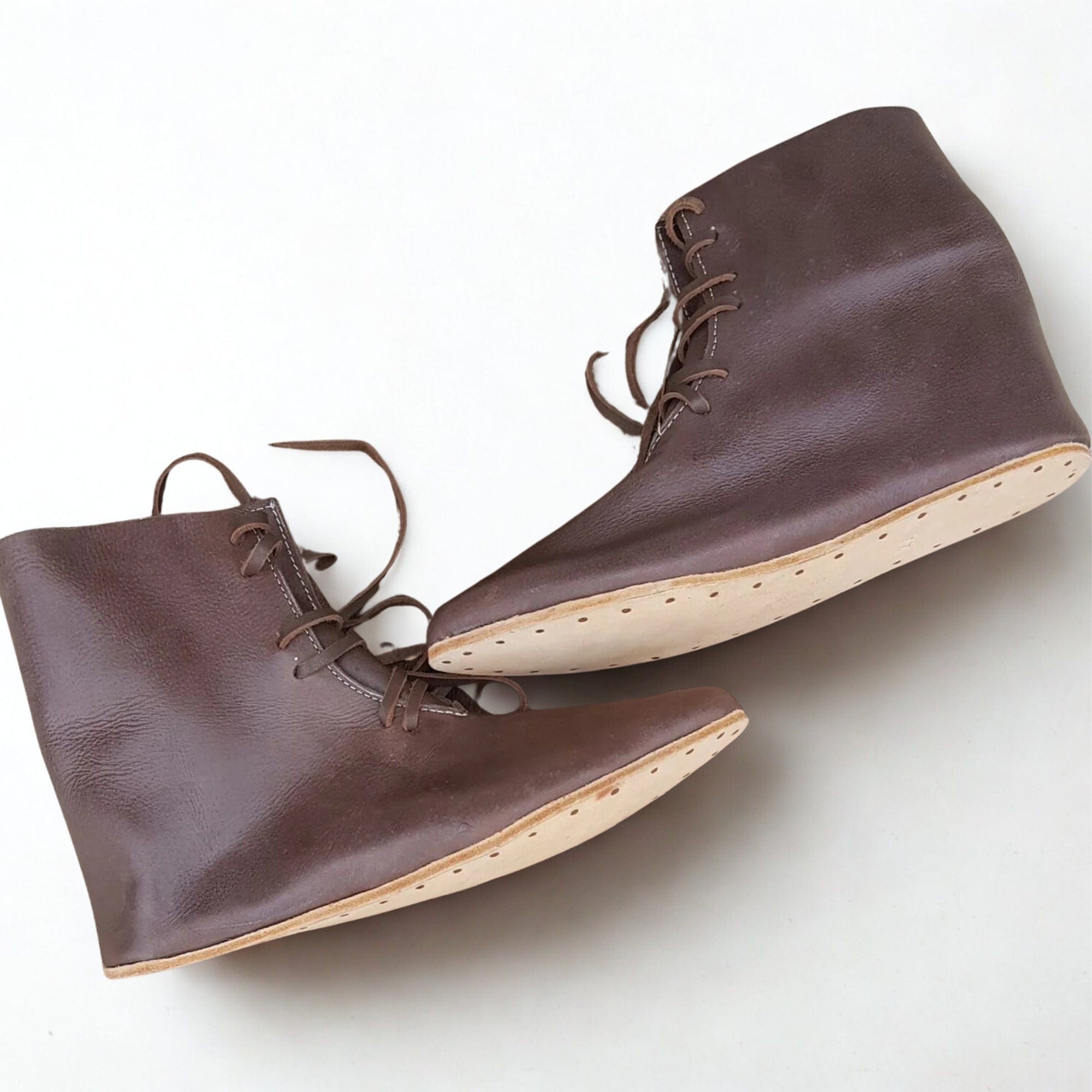 noirtide Handmade Leather Historical Shoes