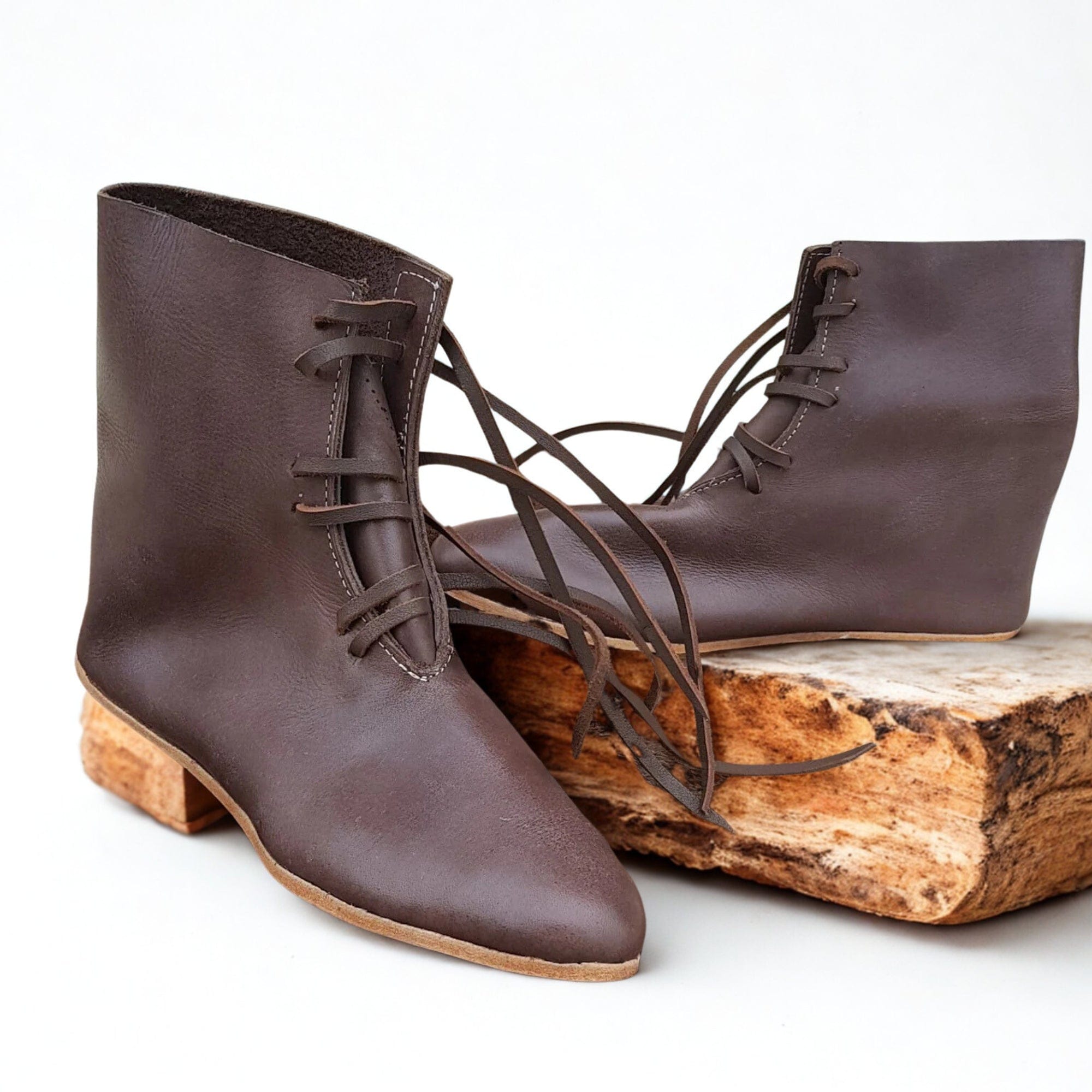noirtide Handmade Leather Historical Shoes