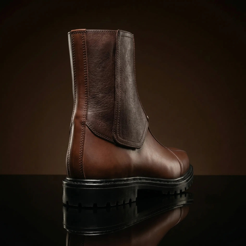 Sole detail on custom Mandalorian cosplay boots