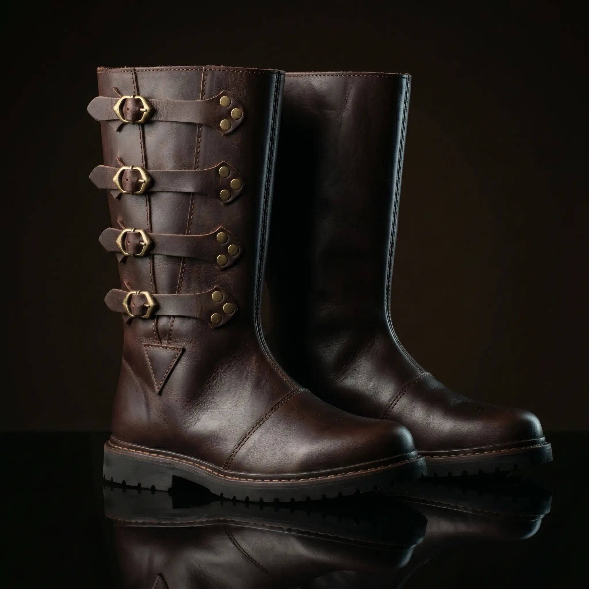 Medieval Duncan brown leather boots — handmade by NOIRTIDE