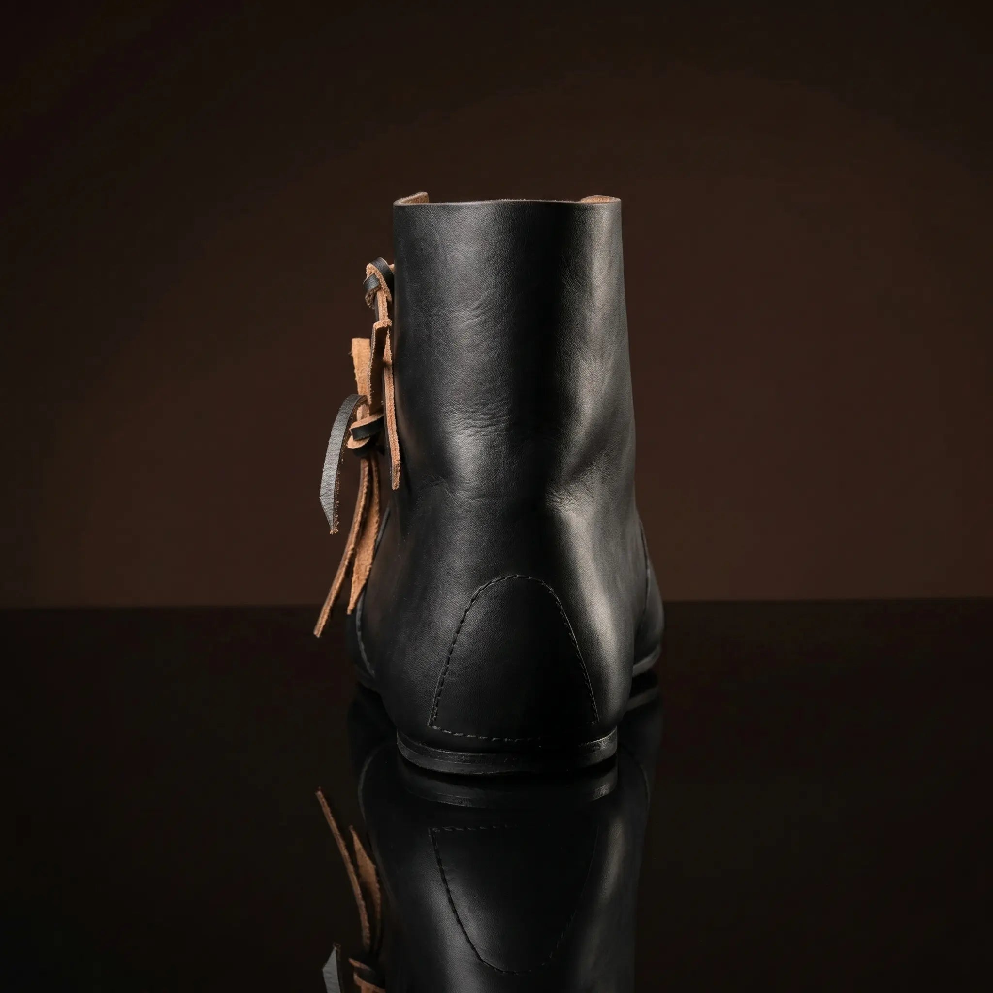 Pair of handcrafted medieval peasant boots by NOIRTIDE