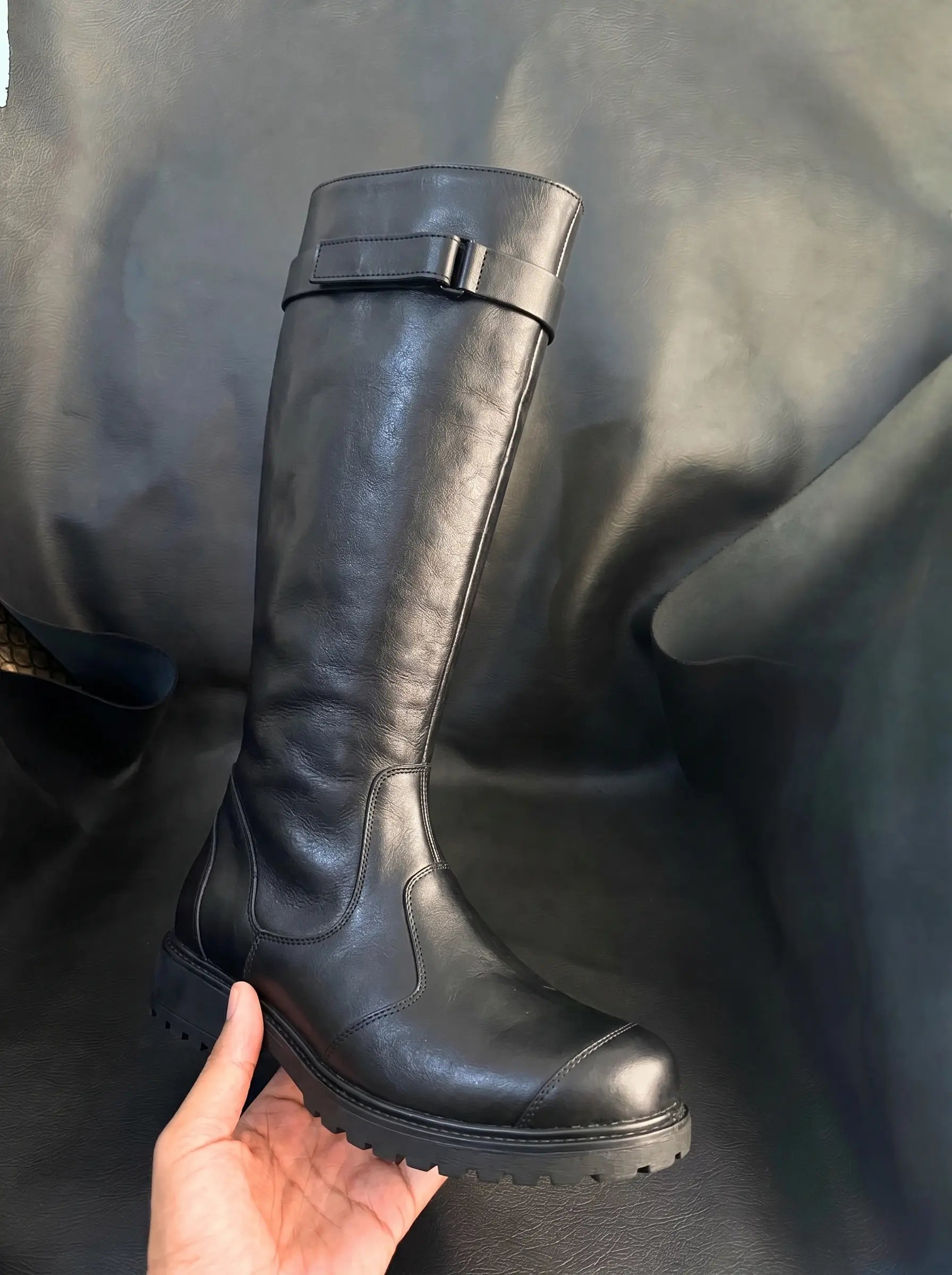 Pair of custom Poe Dameron Star Wars cosplay boots by NOIRTIDE