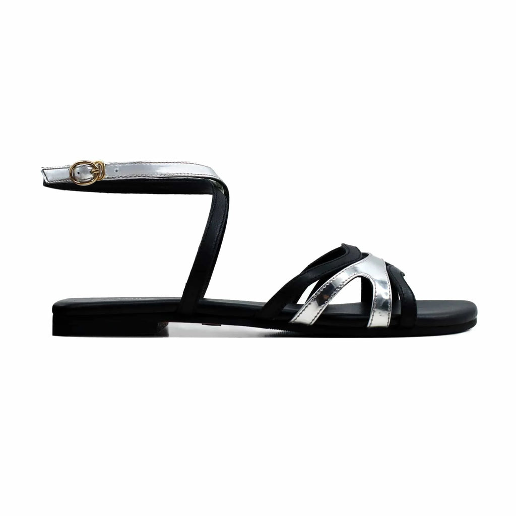 Noirtide Strapped Sandal For Women