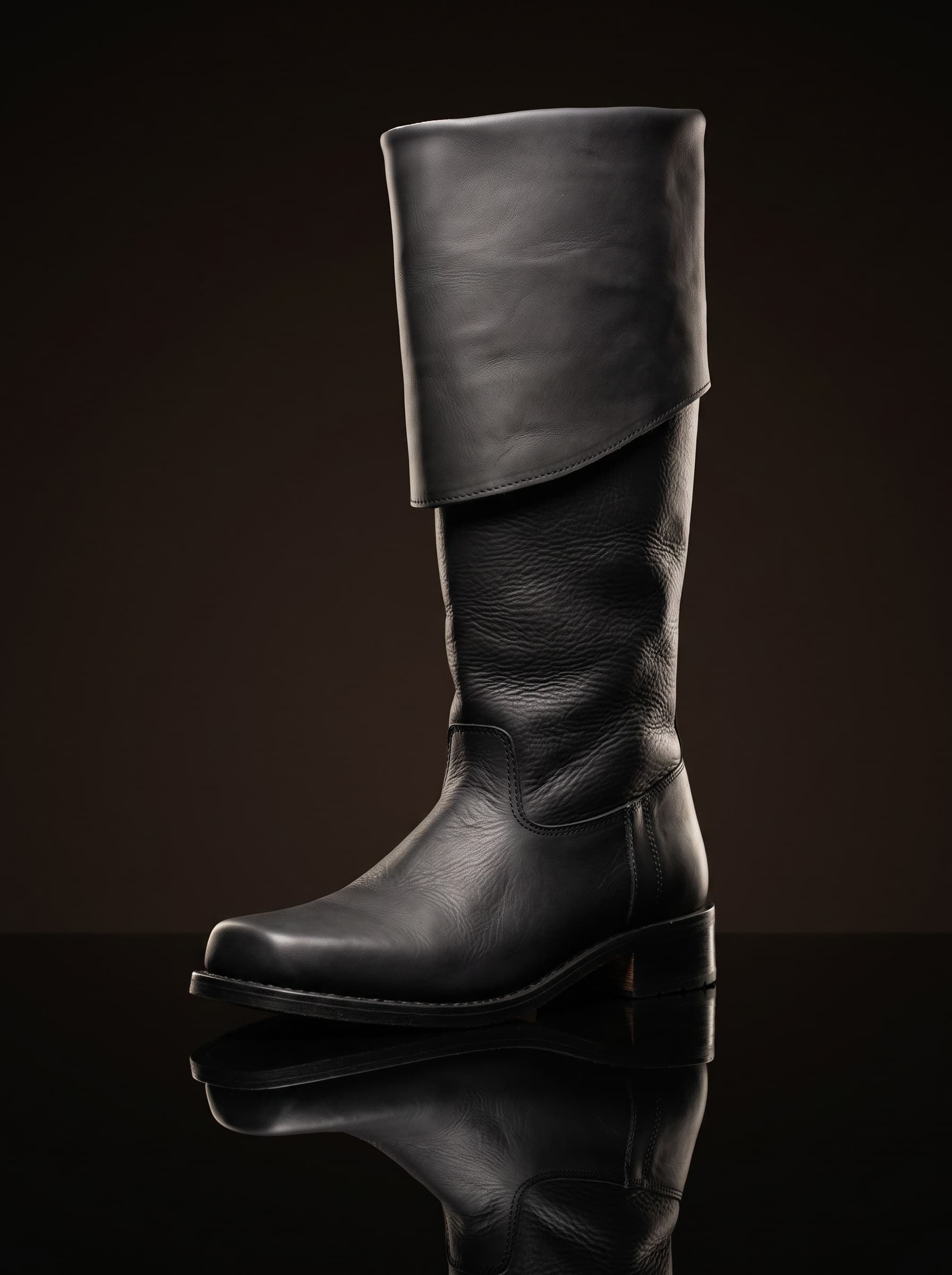 Matt black genuine leather Jamie Fraser Outlander boots — bespoke 18th century Scottish Highland footwear by Noirtide